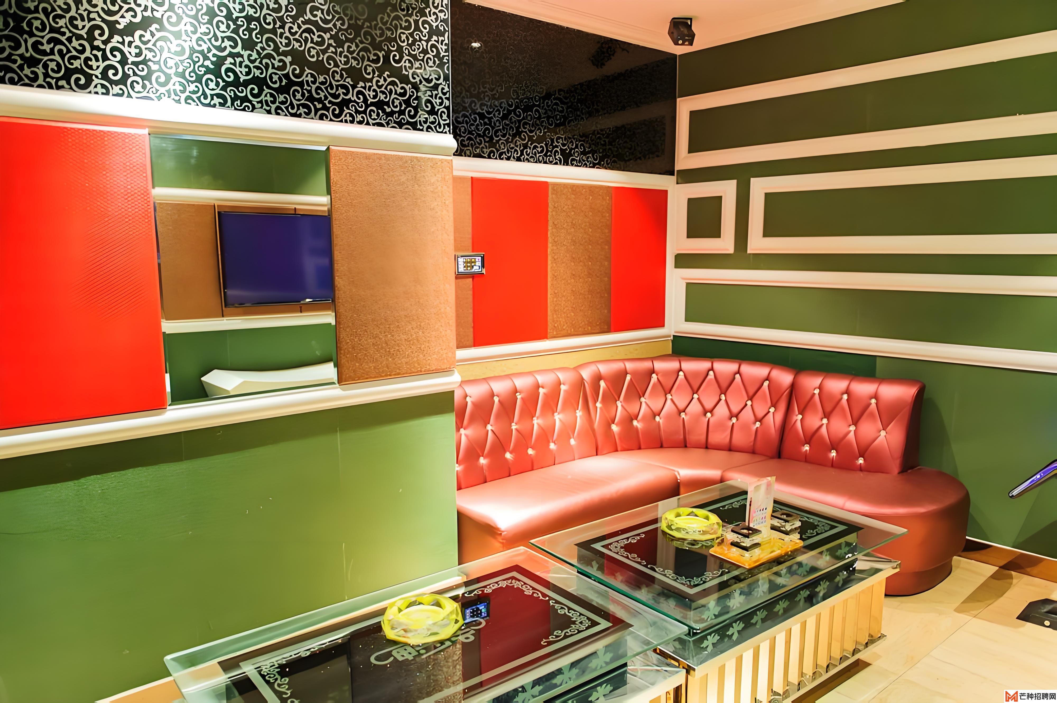 国际连锁五星级酒店KTV-急聘气质佳丽-年龄18-30岁-提供完善培训体系