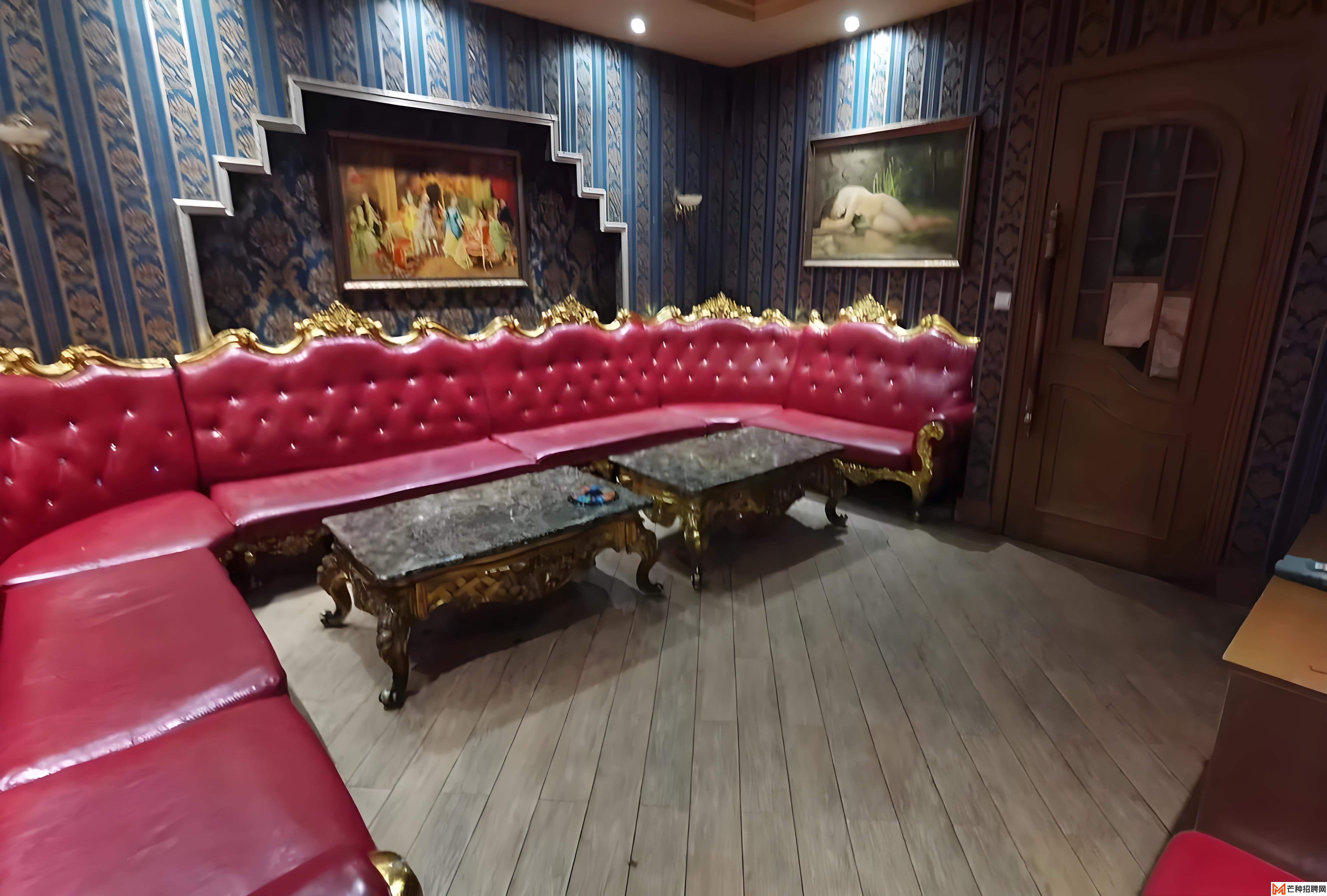 厦门五星级酒店酒吧诚聘女性调酒师学徒：你们想要的快乐小酒馆来了！